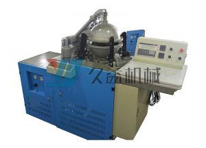 Automatic leather panel pasting machine